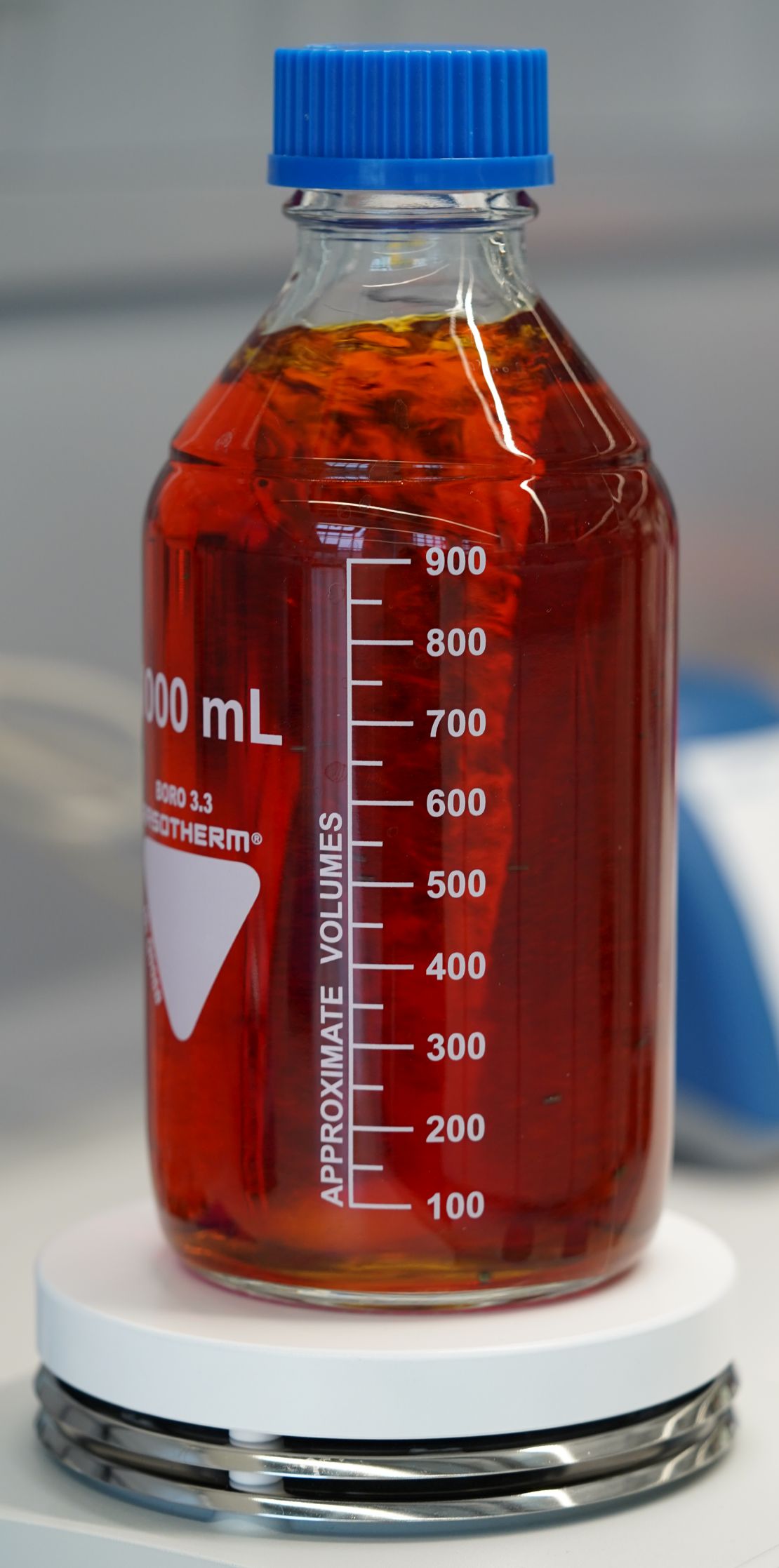 F_red_bottle_cut - Kopie